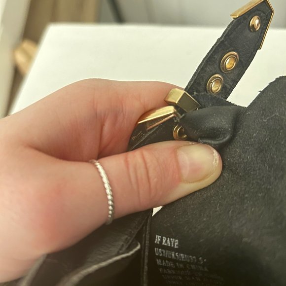 Women's Black heel ankle boots - Picture 2 of 7